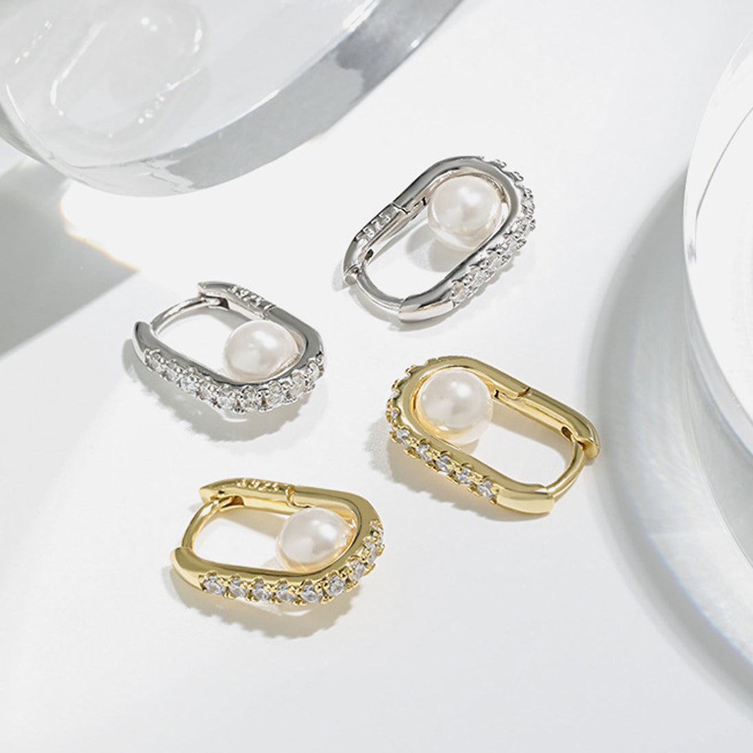 Geometric Oval Zircon Pearl Earrings