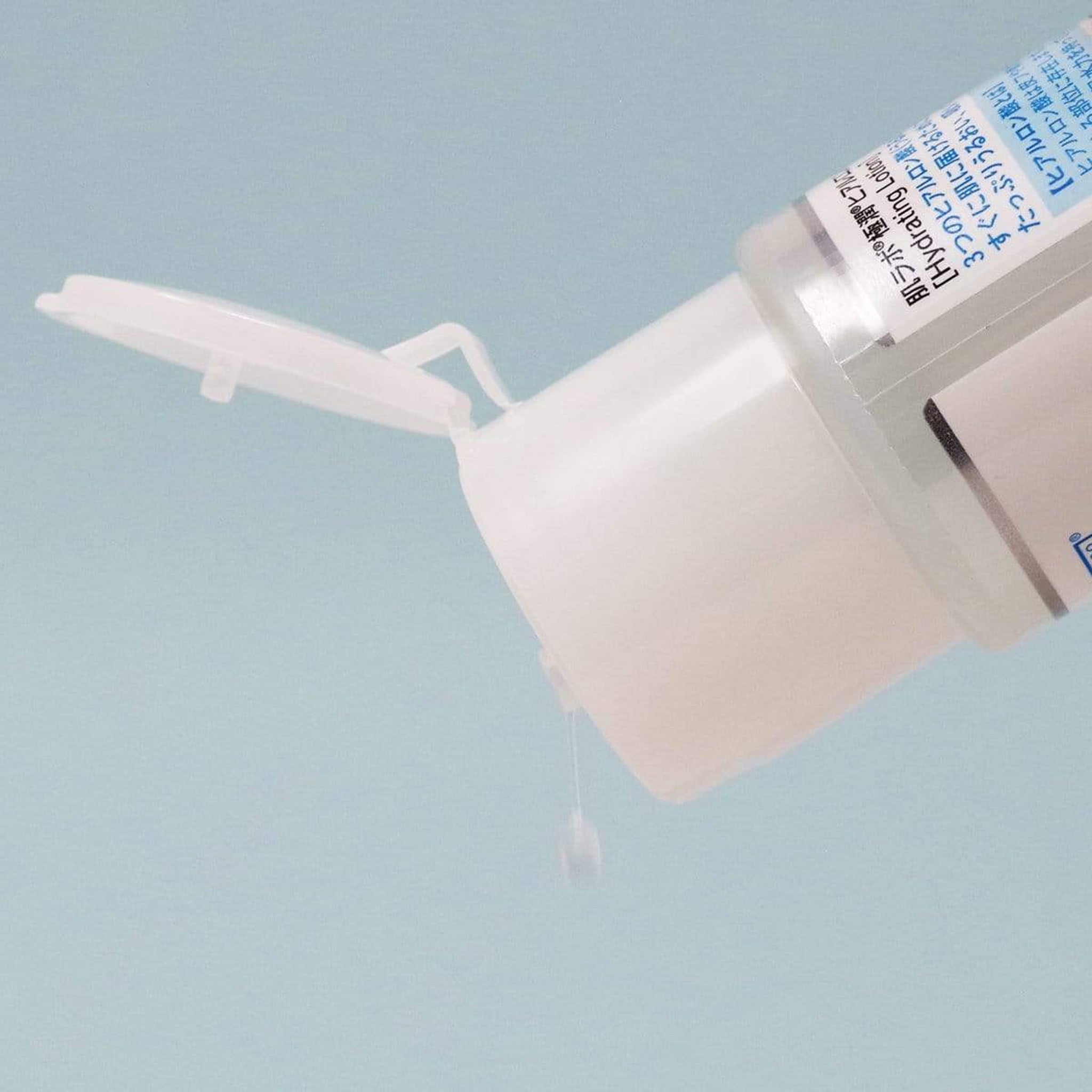 ROHTO Hada Gokujyun Hyaluronic Acid Hydrating Milk (Emulsion) 140 ml