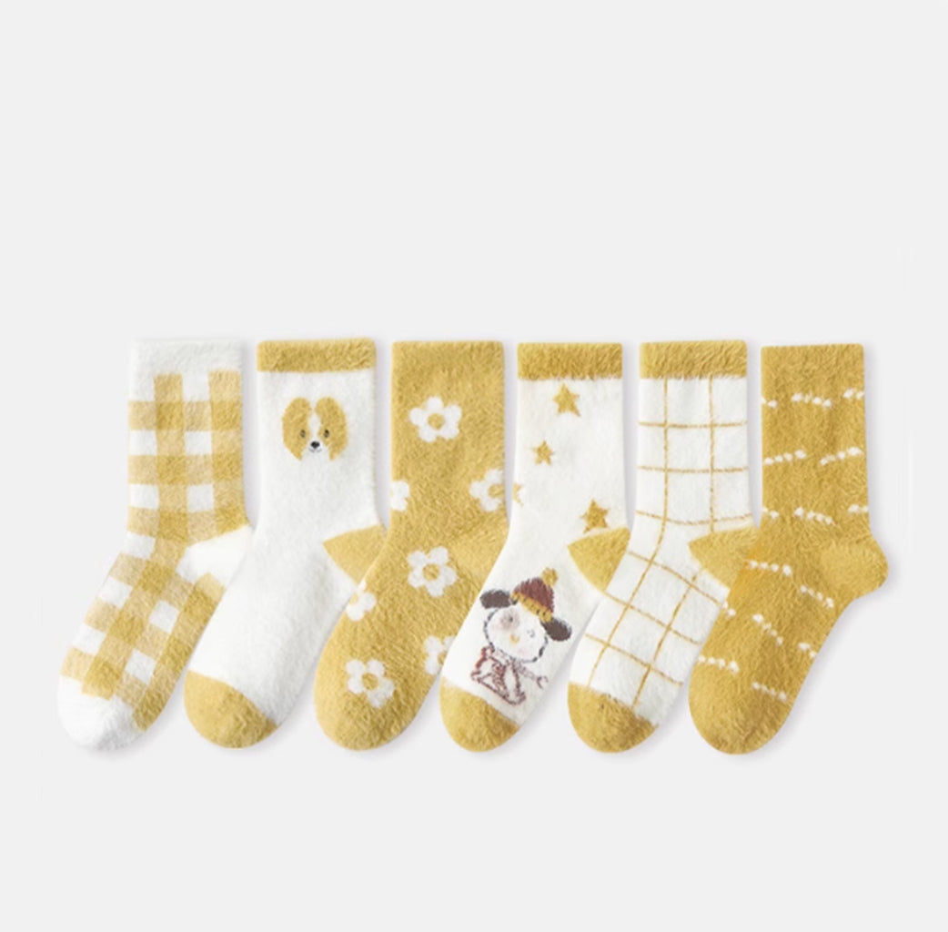 Caramella Winter Thickened Coral Fleece Mid-calf Socks 6 pairs