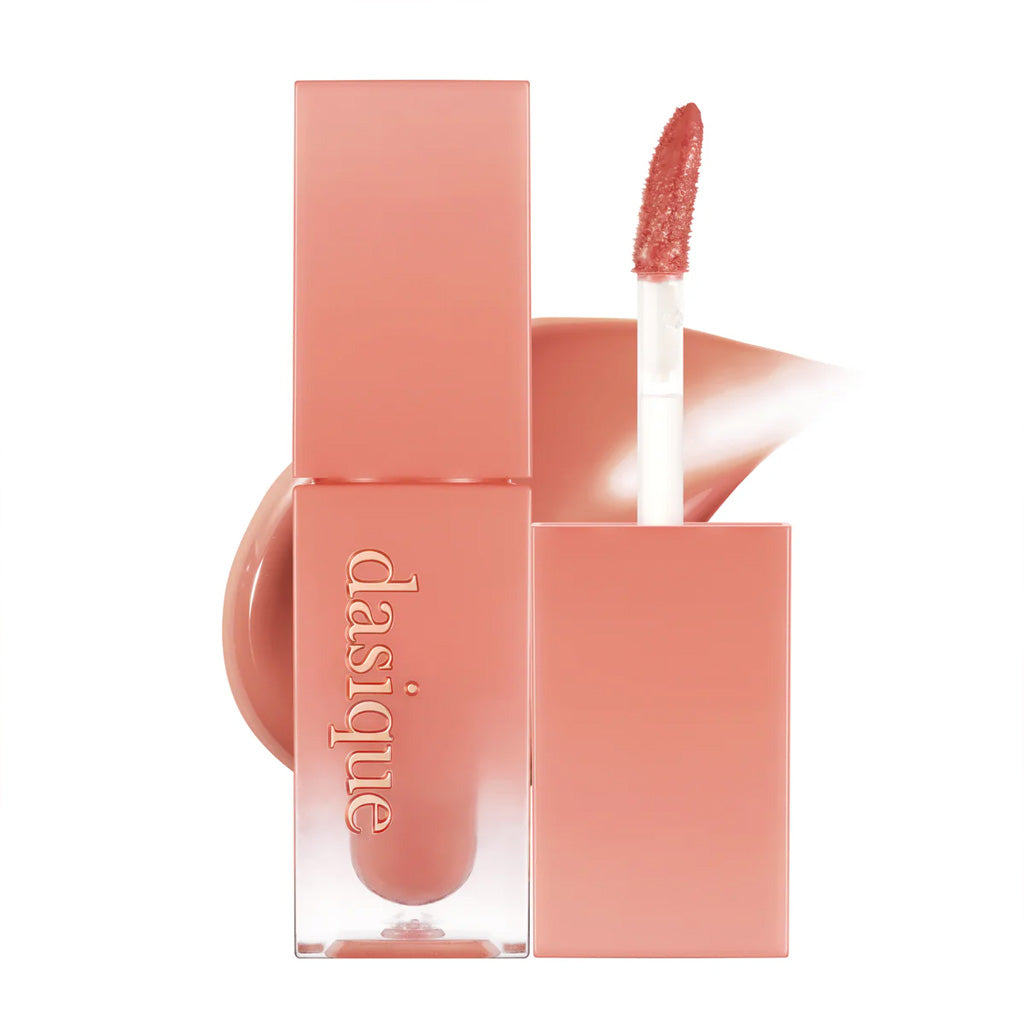 It delivers a glossy, juicy finish with rich pigmentation that hydrates while adding a pop of color to the lips.
