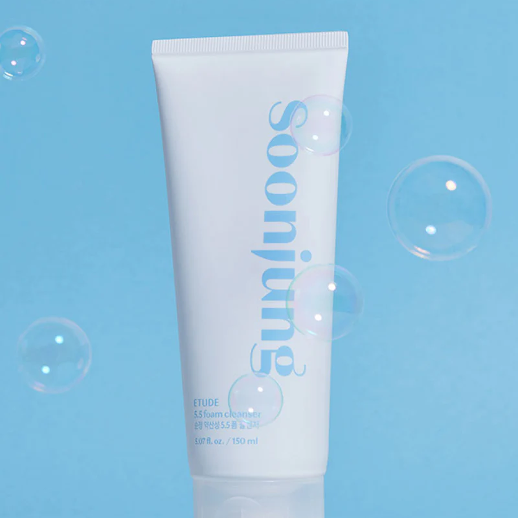 This mildly acidic formula with pH 5.5 is good for non-irritating deep cleansing and its densely rich foam gently and thoroughly deep cleanse