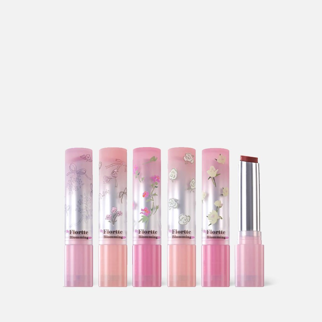 It delivers a brilliant, glossy shine while ensuring a non-sticky feel for long-lasting comfort. T