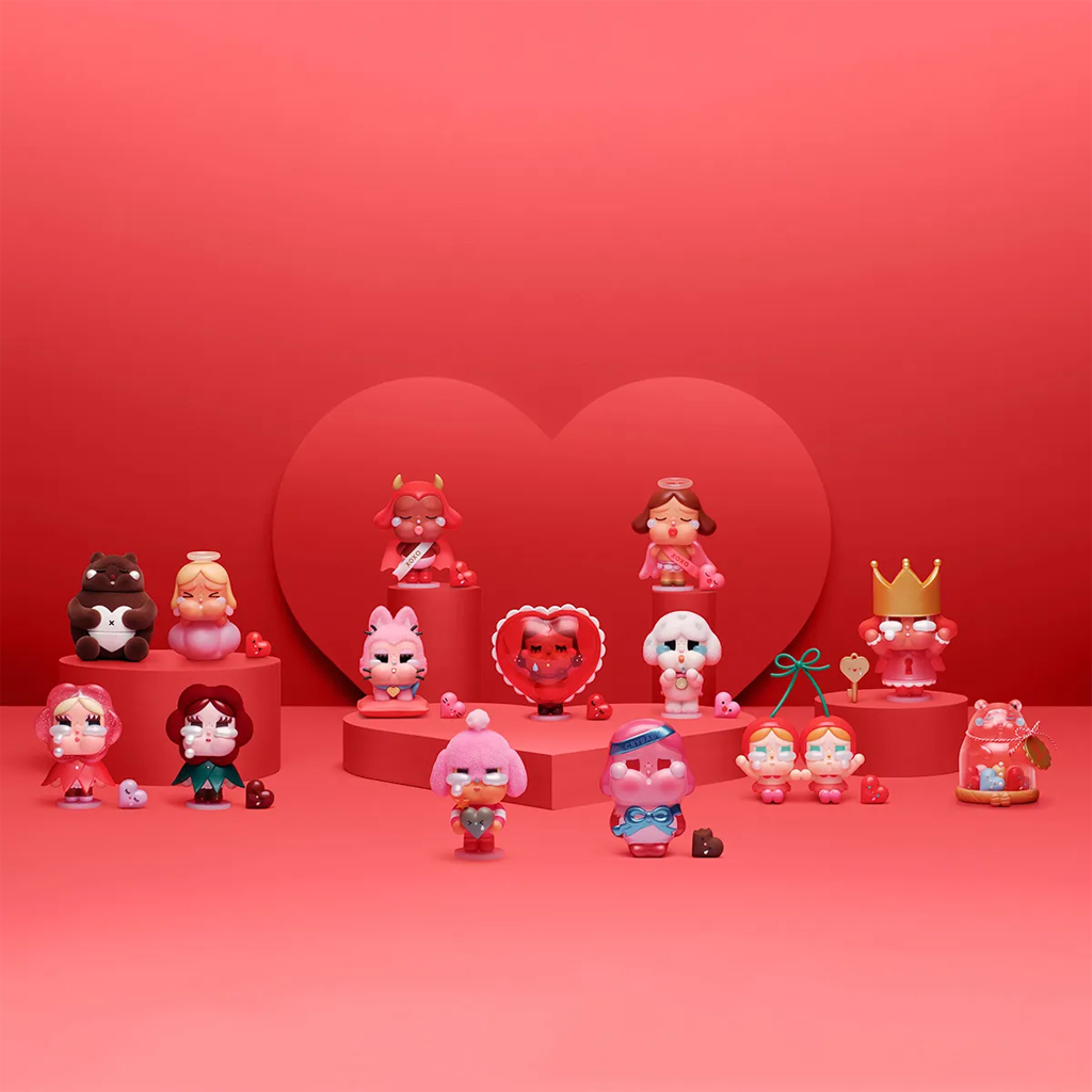 POP MART CRYBABY Crying For Love Series Figures Blind Box