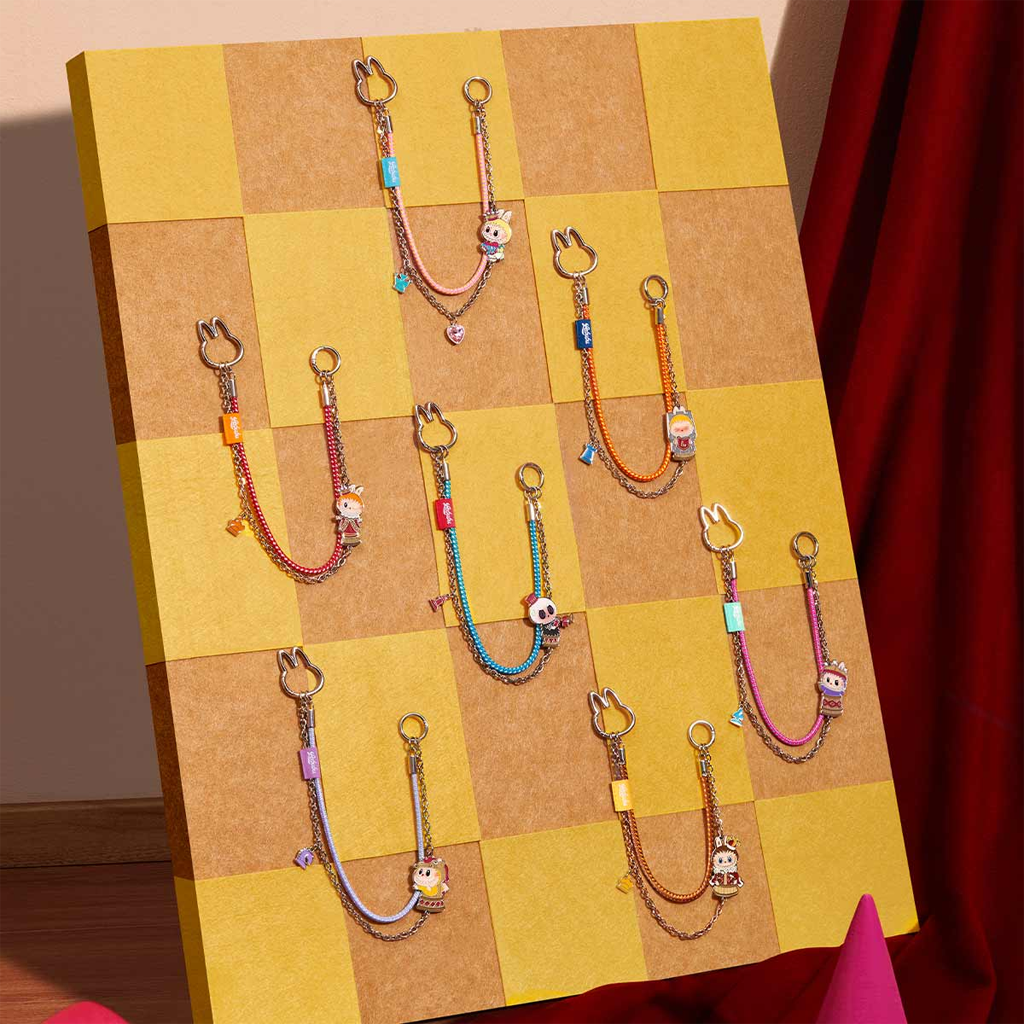 POP MART THE MONSTERS Let's Checkmate Series-Pendant Blind Box POP MART THE MONSTERS Let's Checkmate Series-Pendant Blind Box