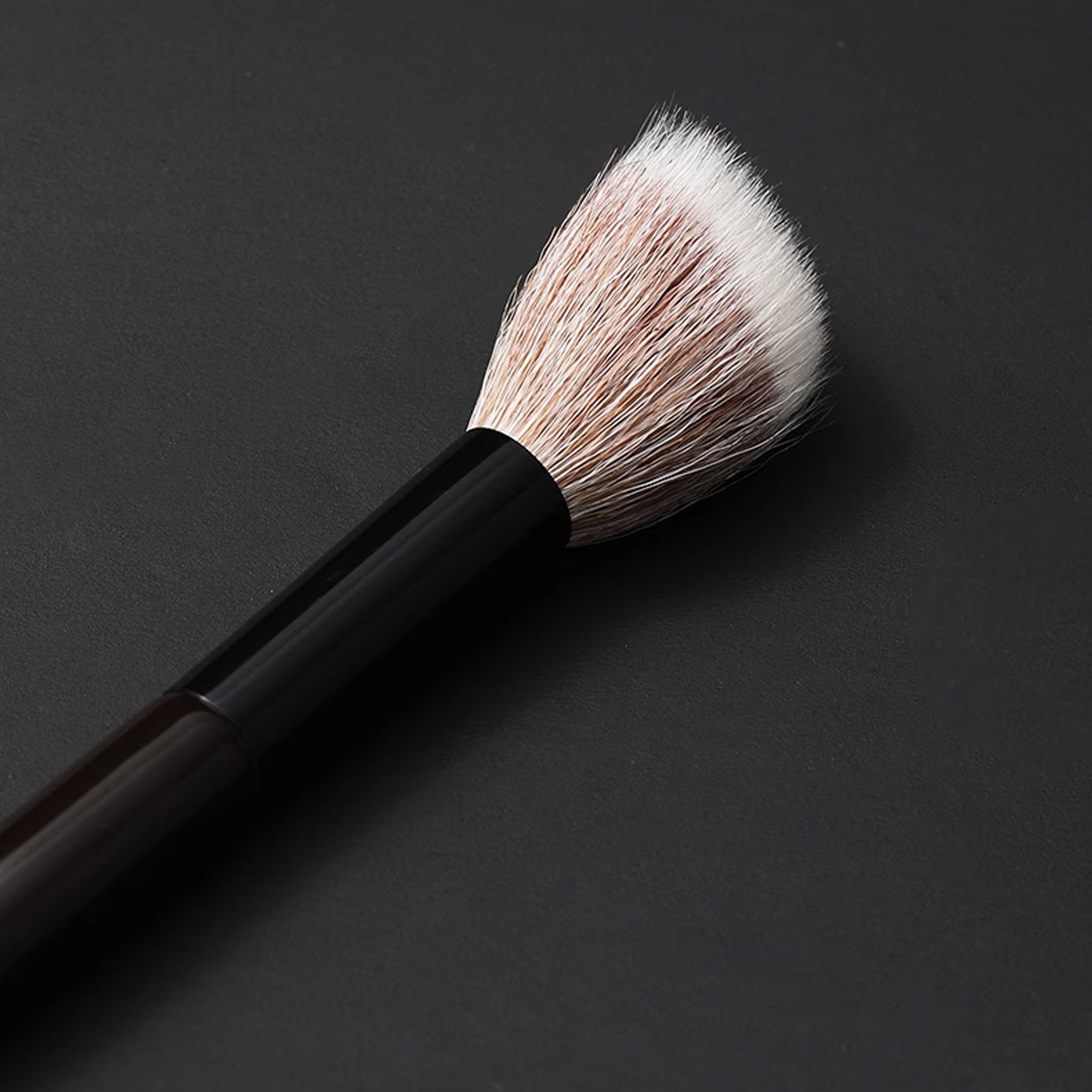 FiX  Wool Stippling Brush for Setting Powder MN-05