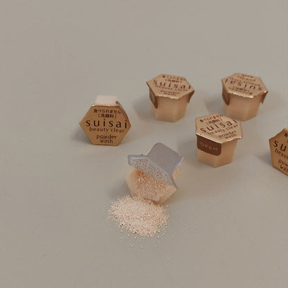 KANEBO Suisai Beauty Clear Gold Powder Wash
