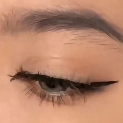 NANALASHES Night Elf Barbie-Style False Eyelashes