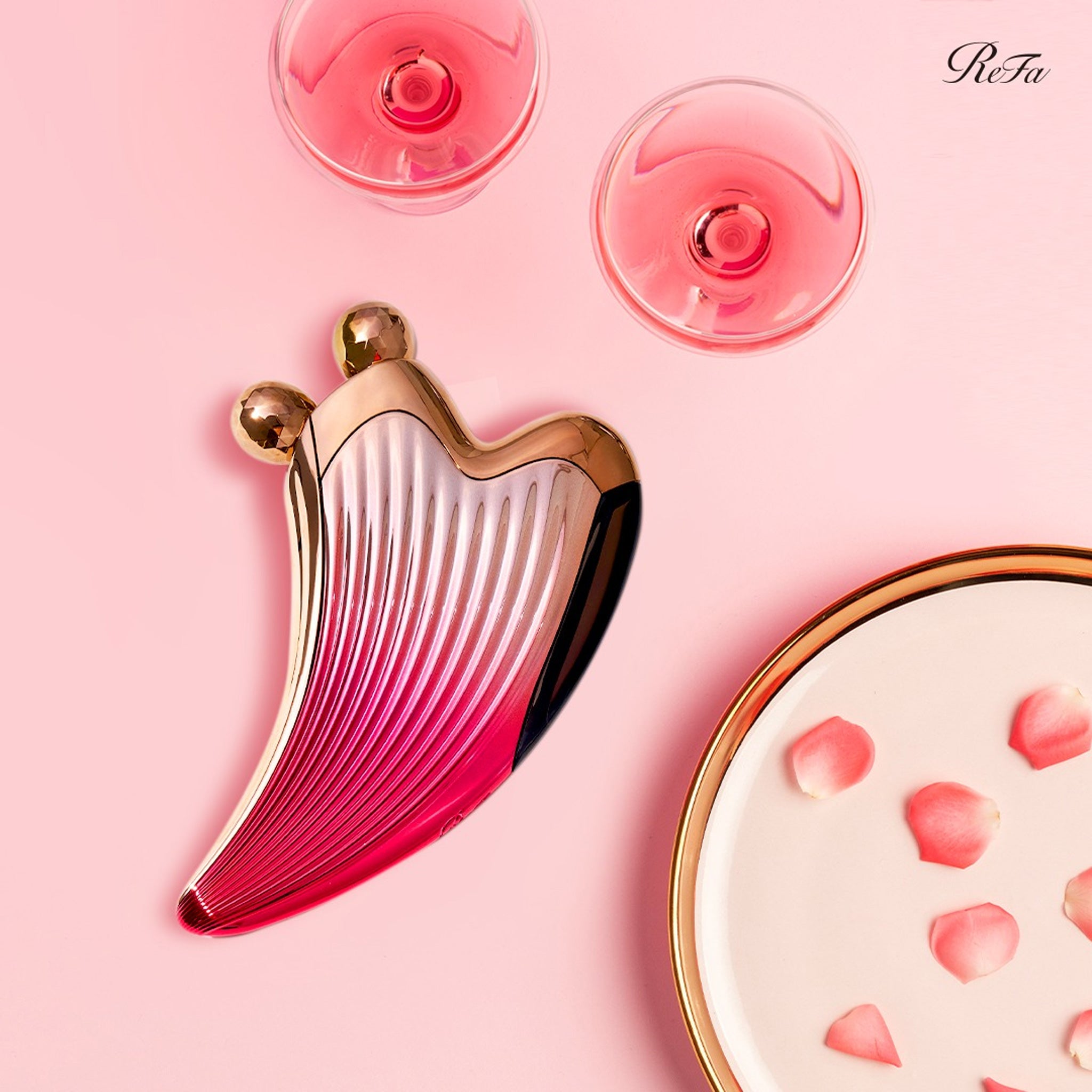 ReFa CAXA Ray Face Lifting Red – LAMOUR Beauty & Life