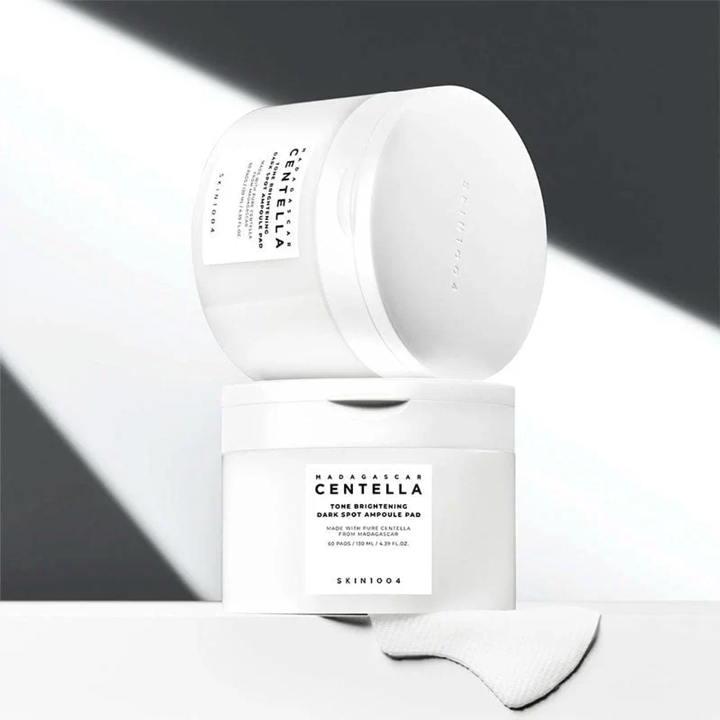 SKIN1004 Madagascar Centella Tone Brightening Dark Spot Ampoule Pad 60pads