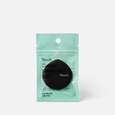 Its soft, airy texture ensures even coverage and seamless foundation application for a natural, long-lasting finish.