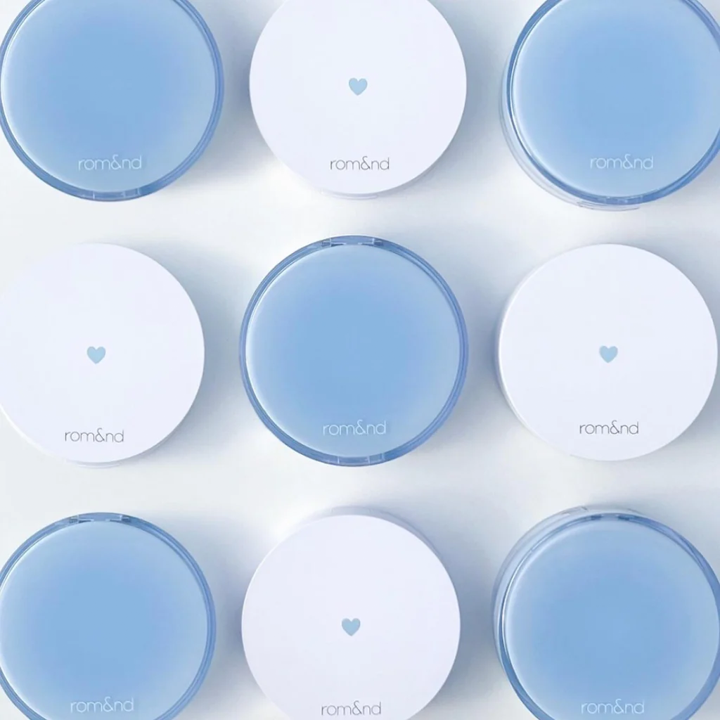 rom&amp;nd Bare Water Cushion