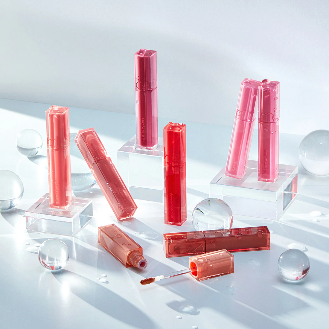 rom&amp;nd Dewyful Water Tint